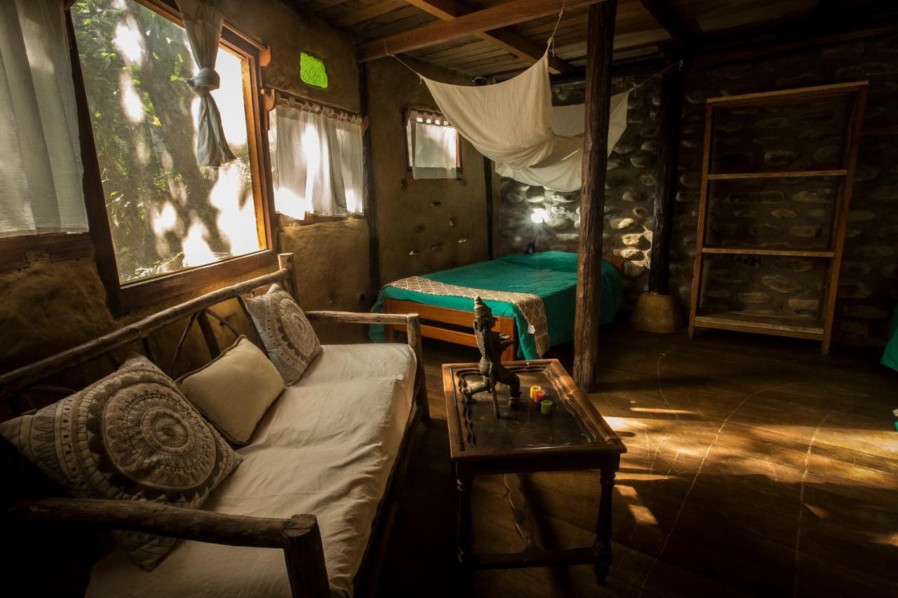 Chirapa Manta Amazon Lodge Lamas Ngoại thất bức ảnh